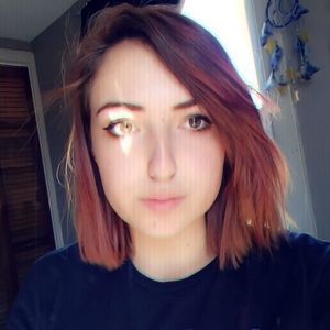 Meet your Posher, Kira